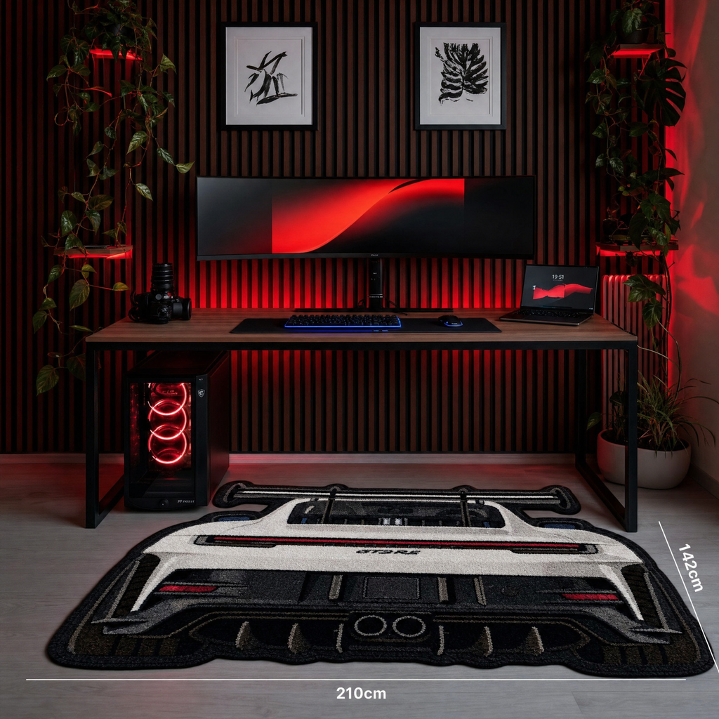 SWAN NECK hand-tufted car rug, rear view of a track car with a swan-neck rear wing – image 12