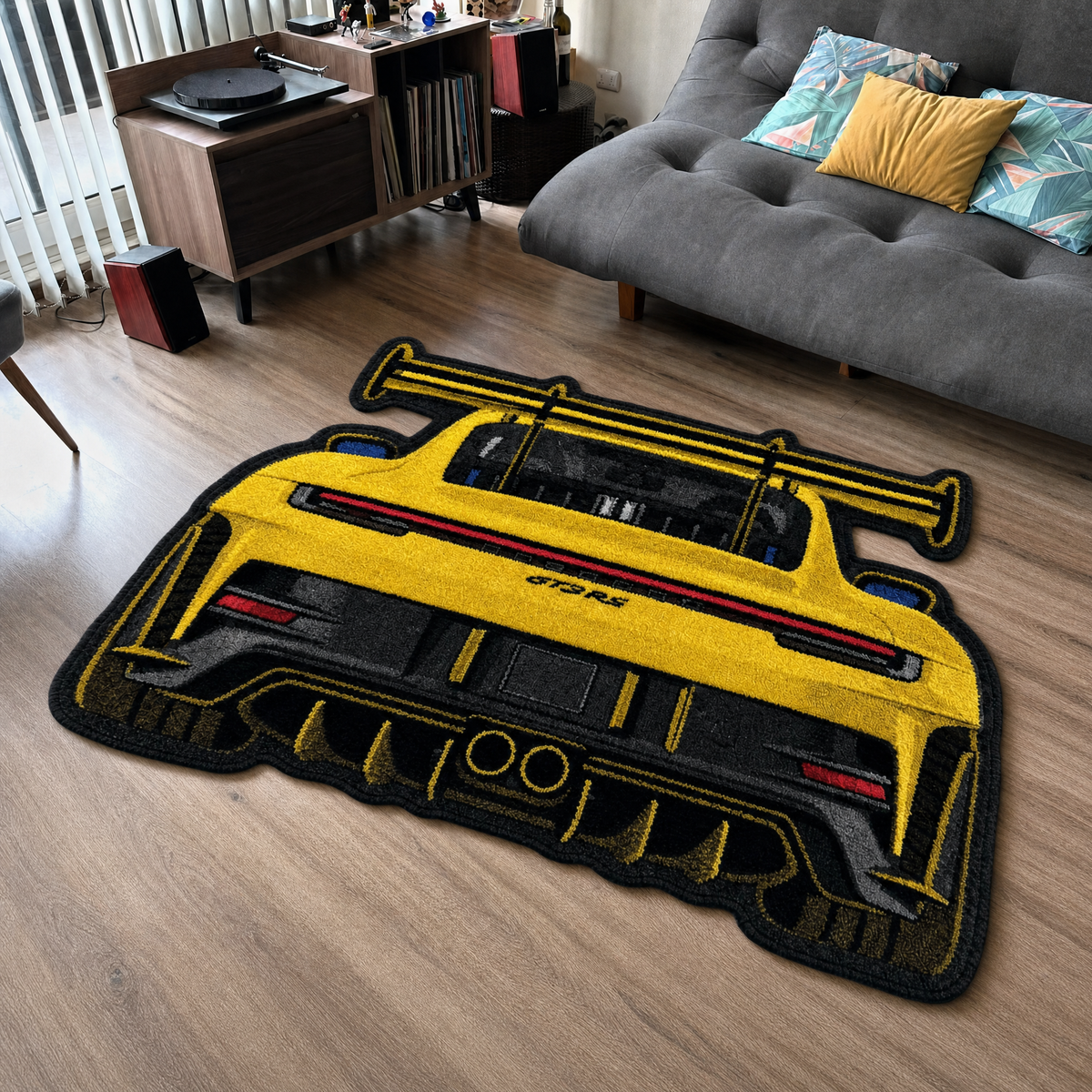 SWAN NECK hand-tufted car rug, rear view of a track car with a swan-neck rear wing – image 2