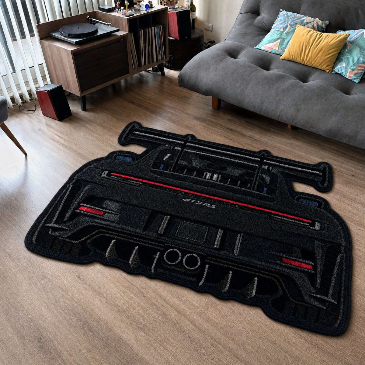 SWAN NECK hand-tufted car rug, rear view of a track car with a swan-neck rear wing – image 4