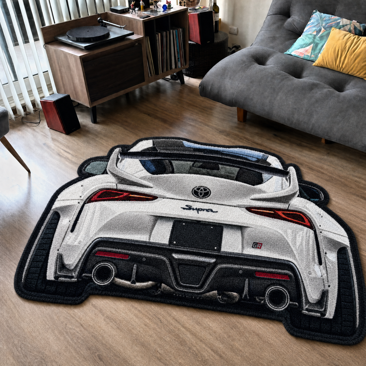 INLINE SIX hand-tufted car rug, rear view of a Japanese sports coupe